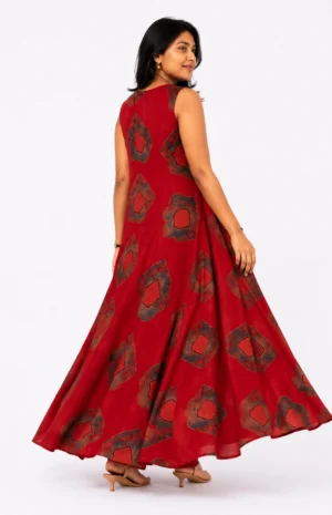 red flare dress-back-wovenery