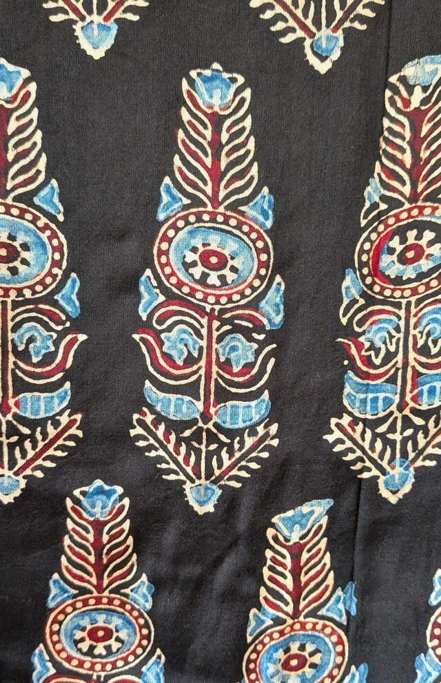black modal-shirt-wovenery