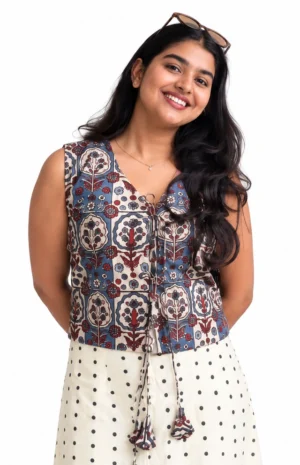 boho top with skirt-closeup